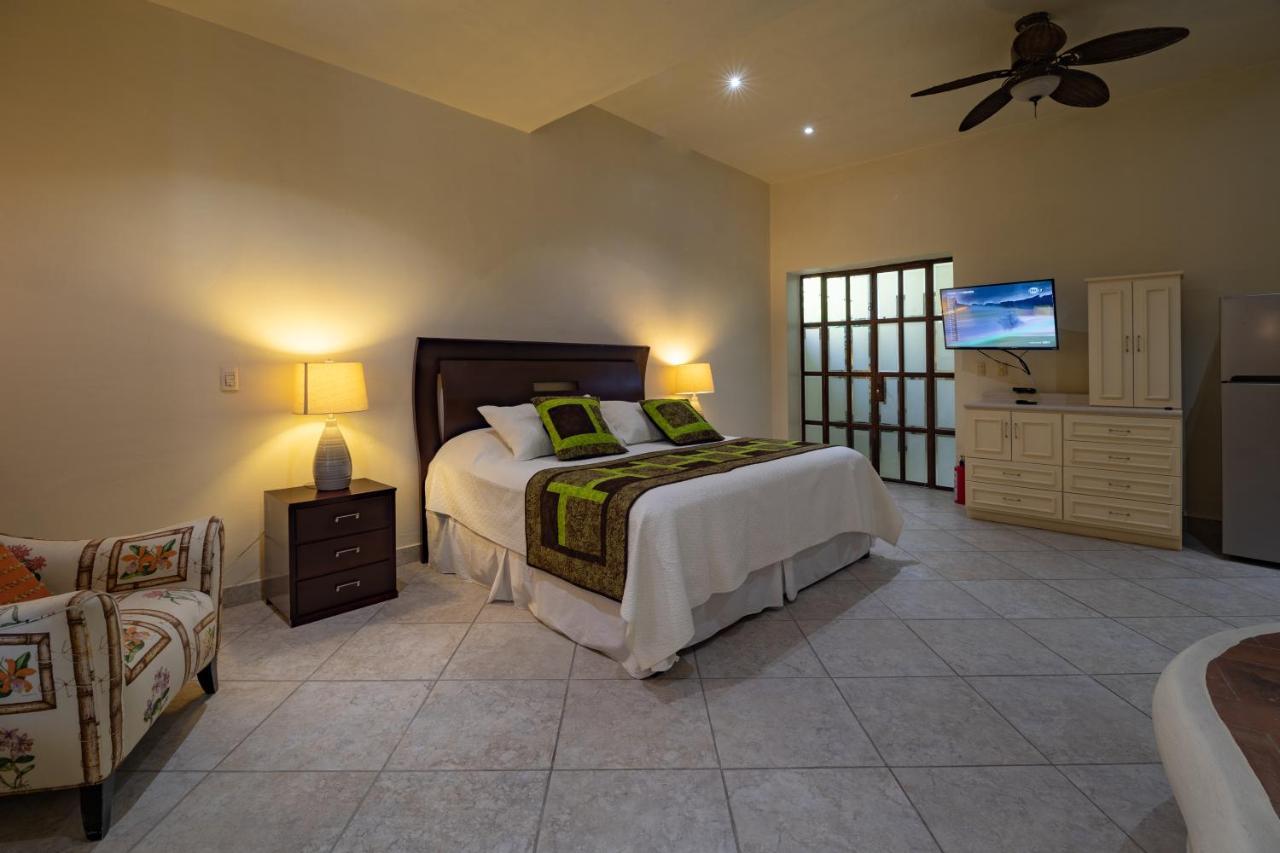 Casa Las Palmas, San Miguel De Allende Сьенегита Экстерьер фото